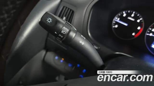 2018 Hyundai The New Grand Starex Van 5-Seater Sold VIN KMFWBX7KBJU974769 – photo 17 2018 Hyundai The New Grand Starex Van 5-Seater Sold VIN KMFWBX7KBJU974769 – photo 17
