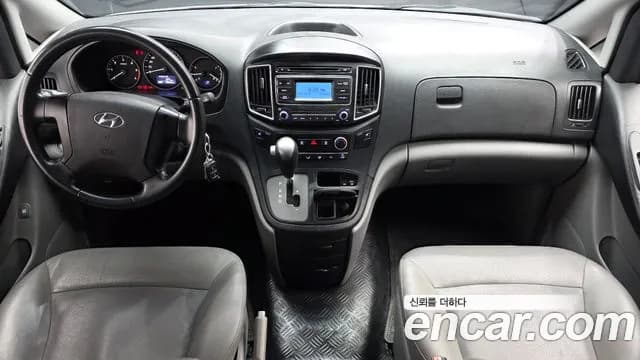 2018 Hyundai The New Grand Starex Van 5-Seater Sold VIN KMFWBX7KBJU976531 – interior seats 2018 Hyundai The New Grand Starex Van 5-Seater Sold VIN KMFWBX7KBJU976531 – interior seats