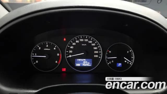 2018 Hyundai The New Grand Starex Van 5-Seater Sold VIN KMFWBX7KBJU976531 – photo 11 2018 Hyundai The New Grand Starex Van 5-Seater Sold VIN KMFWBX7KBJU976531 – photo 11
