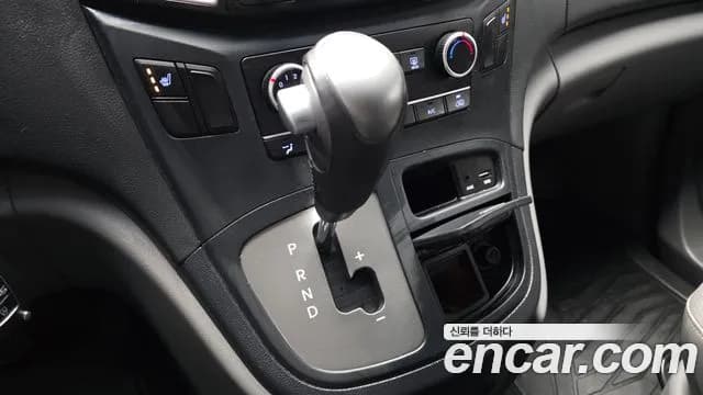 2018 Hyundai The New Grand Starex Van 5-Seater Sold VIN KMFWBX7KBJU976531 – photo 15 2018 Hyundai The New Grand Starex Van 5-Seater Sold VIN KMFWBX7KBJU976531 – photo 15