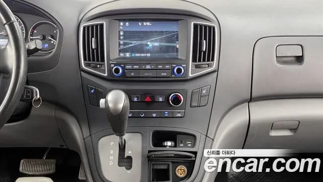 2018 Hyundai The New Grand Starex Van 5-Seater Sold VIN KMFWBX7KBJU977004 – dashboard 2018 Hyundai The New Grand Starex Van 5-Seater Sold VIN KMFWBX7KBJU977004 – dashboard