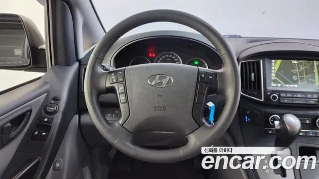 2018 Hyundai The New Grand Starex Van 5-Seater Sold VIN KMFWBX7KBJU981710 – front exterior 2018 Hyundai The New Grand Starex Van 5-Seater Sold VIN KMFWBX7KBJU981710 – front exterior