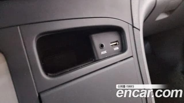 2018 Hyundai The New Grand Starex Van 5-Seater Sold VIN KMFWBX7KBJU981710 – photo 16 2018 Hyundai The New Grand Starex Van 5-Seater Sold VIN KMFWBX7KBJU981710 – photo 16