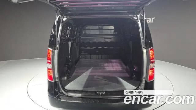 2018 Hyundai The New Grand Starex Van 3-Seater Sold VIN KMFWBX7KBJU984868 – front exterior 2018 Hyundai The New Grand Starex Van 3-Seater Sold VIN KMFWBX7KBJU984868 – front exterior