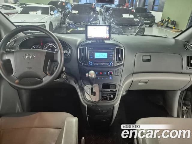 2018 Hyundai The New Grand Starex Van 5-Seater Sold VIN KMFWBX7KBJU991295 – front exterior 2018 Hyundai The New Grand Starex Van 5-Seater Sold VIN KMFWBX7KBJU991295 – front exterior