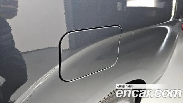 2019 Hyundai The New Grand Starex Van 3-Seater Sold VIN KMFWBX7KBKU003950 – interior seats 2019 Hyundai The New Grand Starex Van 3-Seater Sold VIN KMFWBX7KBKU003950 – interior seats