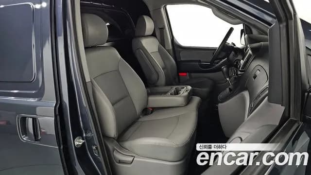 2019 Hyundai The New Grand Starex Van 3-Seater Sold VIN KMFWBX7KBKU003950 – photo 30 2019 Hyundai The New Grand Starex Van 3-Seater Sold VIN KMFWBX7KBKU003950 – photo 30