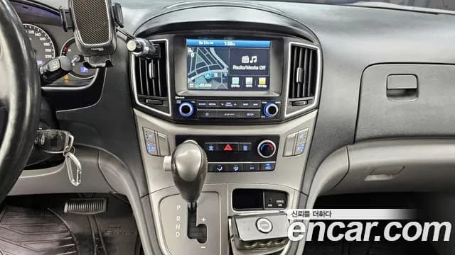 2019 Hyundai The New Grand Starex Van 5-Seater Sold VIN KMFWBX7KBKU019176 – photo 13 2019 Hyundai The New Grand Starex Van 5-Seater Sold VIN KMFWBX7KBKU019176 – photo 13