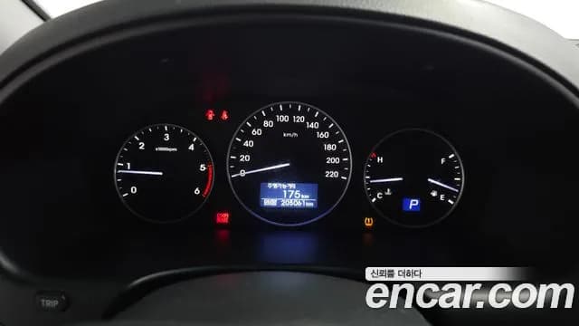 2019 Hyundai The New Grand Starex Van 5-Seater Sold VIN KMFWBX7KBKU023944 – photo 18 2019 Hyundai The New Grand Starex Van 5-Seater Sold VIN KMFWBX7KBKU023944 – photo 18