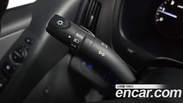 2019 Hyundai The New Grand Starex Van 5-Seater Sold VIN KMFWBX7KBKU023944 – photo 19 2019 Hyundai The New Grand Starex Van 5-Seater Sold VIN KMFWBX7KBKU023944 – photo 19