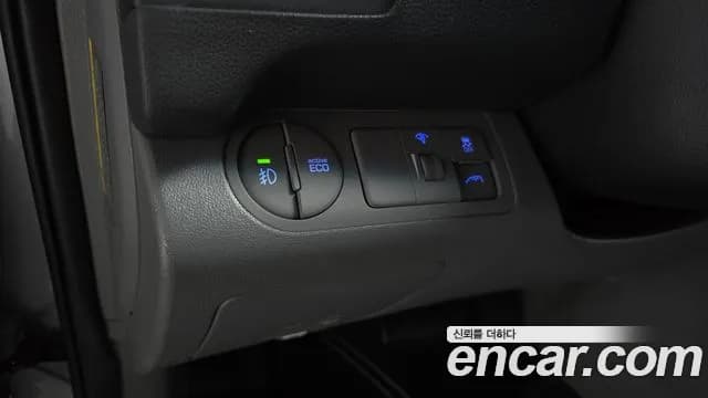 2019 Hyundai The New Grand Starex Van 5-Seater Sold VIN KMFWBX7KBKU023944 – photo 20 2019 Hyundai The New Grand Starex Van 5-Seater Sold VIN KMFWBX7KBKU023944 – photo 20
