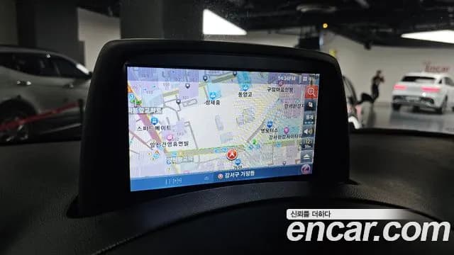 2019 Hyundai The New Grand Starex Van 3-Seater Sold VIN KMFWBX7KBKU025012 – trunk area 2019 Hyundai The New Grand Starex Van 3-Seater Sold VIN KMFWBX7KBKU025012 – trunk area