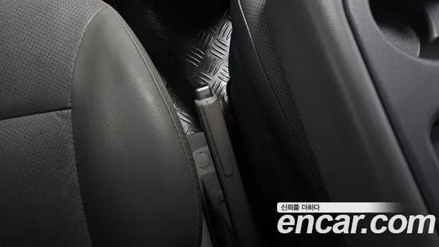 2019 Hyundai The New Grand Starex Van 3-Seater Sold VIN KMFWBX7KBKU025012 – photo 13 2019 Hyundai The New Grand Starex Van 3-Seater Sold VIN KMFWBX7KBKU025012 – photo 13