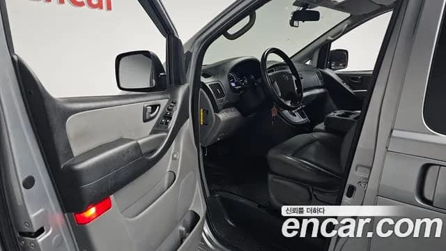 2019 Hyundai The New Grand Starex Van 3-Seater Sold VIN KMFWBX7KBKU025012 – photo 23 2019 Hyundai The New Grand Starex Van 3-Seater Sold VIN KMFWBX7KBKU025012 – photo 23