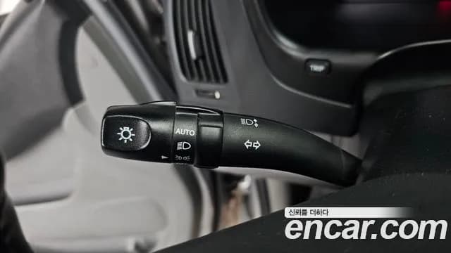 2019 Hyundai The New Grand Starex Van 3-Seater Sold VIN KMFWBX7KBKU025012 – photo 30 2019 Hyundai The New Grand Starex Van 3-Seater Sold VIN KMFWBX7KBKU025012 – photo 30