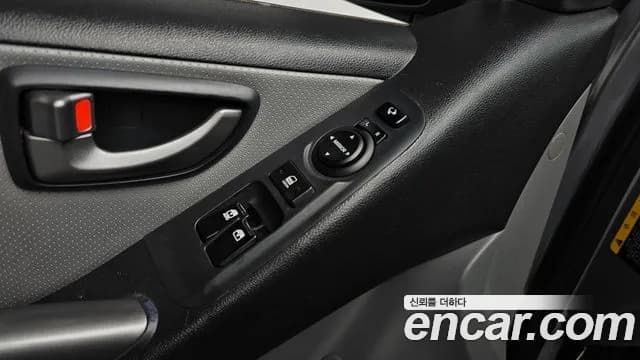 2019 Hyundai The New Grand Starex Van 3-Seater Sold VIN KMFWBX7KBKU025012 – photo 34 2019 Hyundai The New Grand Starex Van 3-Seater Sold VIN KMFWBX7KBKU025012 – photo 34