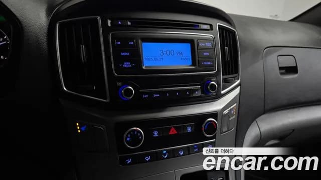 2019 Hyundai The New Grand Starex Van 3-Seater Sold VIN KMFWBX7KBKU025033 – photo 16 2019 Hyundai The New Grand Starex Van 3-Seater Sold VIN KMFWBX7KBKU025033 – photo 16