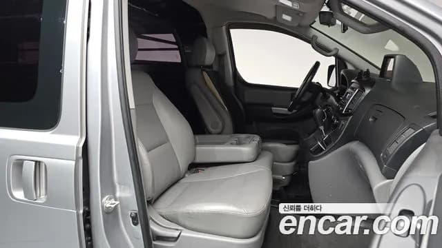 2019 Hyundai The New Grand Starex Van 3-Seater Sold VIN KMFWBX7KBKU025033 – photo 19 2019 Hyundai The New Grand Starex Van 3-Seater Sold VIN KMFWBX7KBKU025033 – photo 19