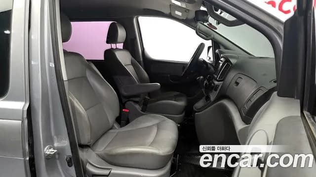 2019 Hyundai The New Grand Starex Van 5-Seater Sold VIN KMFWBX7KBKU032043 – front exterior 2019 Hyundai The New Grand Starex Van 5-Seater Sold VIN KMFWBX7KBKU032043 – front exterior