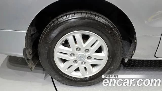 2019 Hyundai The New Grand Starex Van 5-Seater Sold VIN KMFWBX7KBKU032043 – side profile 2019 Hyundai The New Grand Starex Van 5-Seater Sold VIN KMFWBX7KBKU032043 – side profile