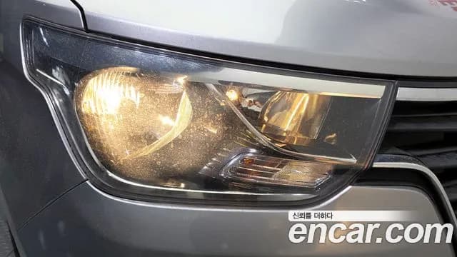 2019 Hyundai The New Grand Starex Van 5-Seater Sold VIN KMFWBX7KBKU032043 – photo 18 2019 Hyundai The New Grand Starex Van 5-Seater Sold VIN KMFWBX7KBKU032043 – photo 18