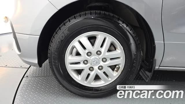 2019 Hyundai The New Grand Starex Van 3-Seater Sold VIN KMFWBX7KBKU051583 – rear exterior 2019 Hyundai The New Grand Starex Van 3-Seater Sold VIN KMFWBX7KBKU051583 – rear exterior