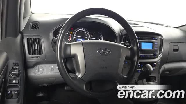 2019 Hyundai The New Grand Starex Van 3-Seater Sold VIN KMFWBX7KBKU051583 – exterior detail 2019 Hyundai The New Grand Starex Van 3-Seater Sold VIN KMFWBX7KBKU051583 – exterior detail