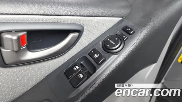 2019 Hyundai The New Grand Starex Van 3-Seater Sold VIN KMFWBX7KBKU051583 – odometer reading 2019 Hyundai The New Grand Starex Van 3-Seater Sold VIN KMFWBX7KBKU051583 – odometer reading