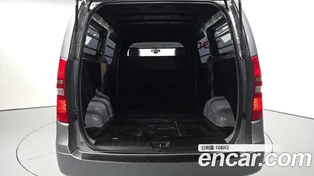 2019 Hyundai The New Grand Starex Van 3-Seater Sold VIN KMFWBX7KBKU051583 – photo 15 2019 Hyundai The New Grand Starex Van 3-Seater Sold VIN KMFWBX7KBKU051583 – photo 15
