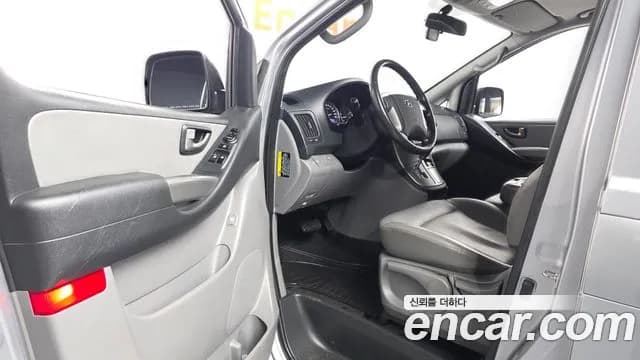 2019 Hyundai The New Grand Starex Van 3-Seater Sold VIN KMFWBX7KBKU051583 – photo 18 2019 Hyundai The New Grand Starex Van 3-Seater Sold VIN KMFWBX7KBKU051583 – photo 18