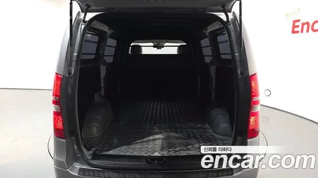 2019 Hyundai The New Grand Starex Van 3-Seater Sold VIN KMFWBX7KBKU052294 – side profile 2019 Hyundai The New Grand Starex Van 3-Seater Sold VIN KMFWBX7KBKU052294 – side profile