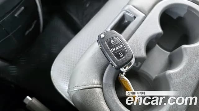 2019 Hyundai The New Grand Starex Van 3-Seater Sold VIN KMFWBX7KBKU052294 – photo 12 2019 Hyundai The New Grand Starex Van 3-Seater Sold VIN KMFWBX7KBKU052294 – photo 12