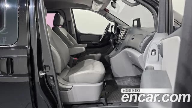 2019 Hyundai The New Grand Starex Van 5-Seater Sold VIN KMFWBX7KBKU052418 – engine bay 2019 Hyundai The New Grand Starex Van 5-Seater Sold VIN KMFWBX7KBKU052418 – engine bay