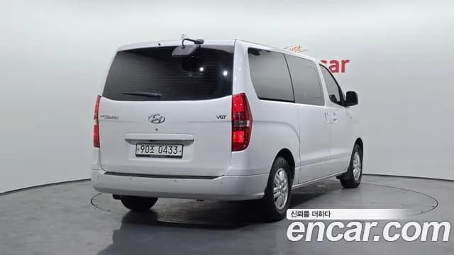 2019 Hyundai The New Grand Starex Van 5-Seater Sold VIN KMFWBX7KBKU071011 – rear exterior 2019 Hyundai The New Grand Starex Van 5-Seater Sold VIN KMFWBX7KBKU071011 – rear exterior