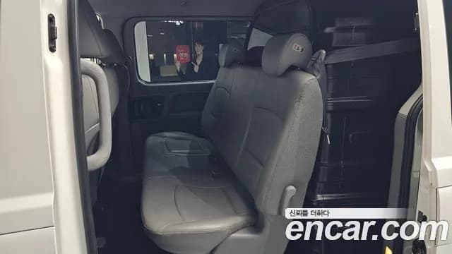 2019 Hyundai The New Grand Starex Van 5-Seater Sold VIN KMFWBX7KBKU071944 – photo 20 2019 Hyundai The New Grand Starex Van 5-Seater Sold VIN KMFWBX7KBKU071944 – photo 20