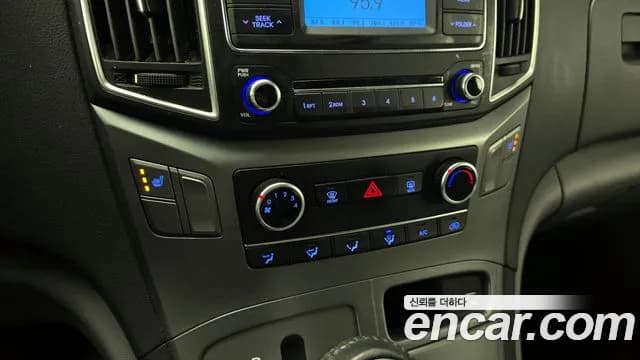 2019 Hyundai The New Grand Starex Van 3-Seater Sold VIN KMFWBX7KBKU076899 – front exterior 2019 Hyundai The New Grand Starex Van 3-Seater Sold VIN KMFWBX7KBKU076899 – front exterior