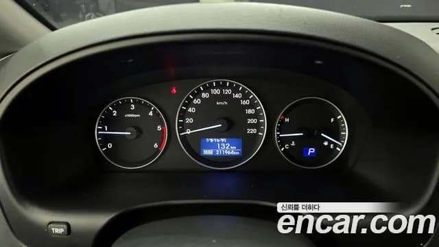 2019 Hyundai The New Grand Starex Van 3-Seater Sold VIN KMFWBX7KBKU076899 – photo 11 2019 Hyundai The New Grand Starex Van 3-Seater Sold VIN KMFWBX7KBKU076899 – photo 11