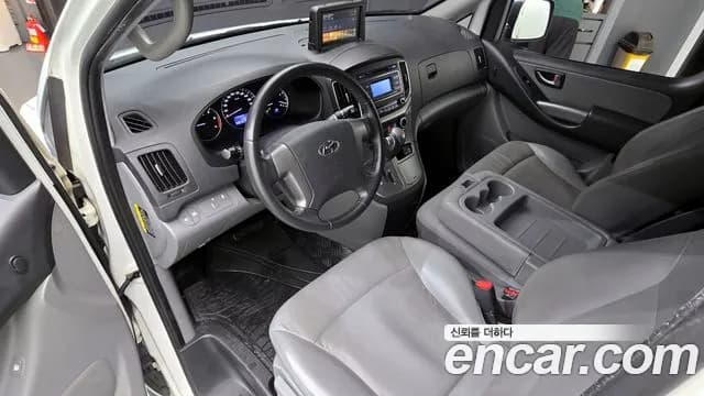 2019 Hyundai The New Grand Starex Van 3-Seater Sold VIN KMFWBX7KBKU076899 – photo 13 2019 Hyundai The New Grand Starex Van 3-Seater Sold VIN KMFWBX7KBKU076899 – photo 13