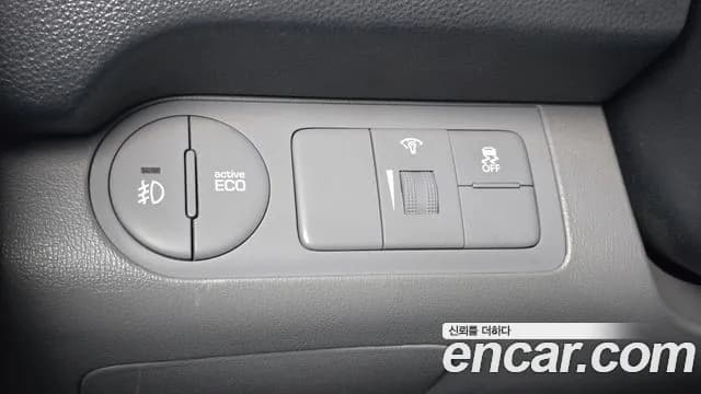 2019 Hyundai The New Grand Starex Van 3-Seater Sold VIN KMFWBX7KBKU088509 – photo 13 2019 Hyundai The New Grand Starex Van 3-Seater Sold VIN KMFWBX7KBKU088509 – photo 13