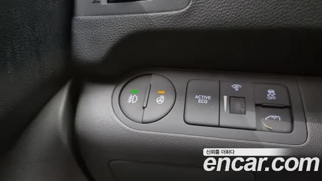 2019 Hyundai The New Grand Starex Van 5-Seater Sold VIN KMFWBX7KBKU091734 – photo 11 2019 Hyundai The New Grand Starex Van 5-Seater Sold VIN KMFWBX7KBKU091734 – photo 11