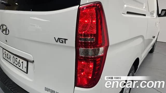 2019 Hyundai The New Grand Starex Van 3-Seater Sold VIN KMFWBX7KBKU093593 – photo 12 2019 Hyundai The New Grand Starex Van 3-Seater Sold VIN KMFWBX7KBKU093593 – photo 12