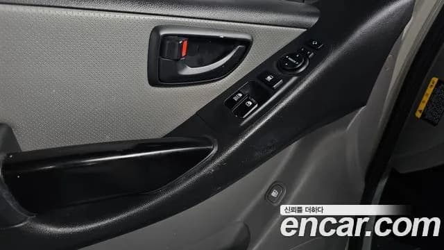 2019 Hyundai The New Grand Starex Van 3-Seater Sold VIN KMFWBX7KBKU093593 – photo 30 2019 Hyundai The New Grand Starex Van 3-Seater Sold VIN KMFWBX7KBKU093593 – photo 30