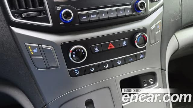 2019 Hyundai The New Grand Starex Van 3-Seater Sold VIN KMFWBX7KBKU096389 – photo 31 2019 Hyundai The New Grand Starex Van 3-Seater Sold VIN KMFWBX7KBKU096389 – photo 31