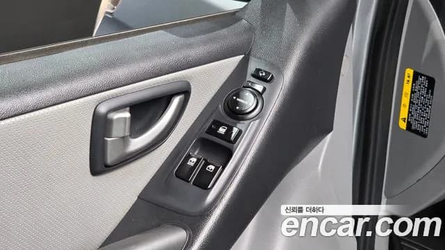 2019 Hyundai The New Grand Starex Van 5-Seater Sold VIN KMFWBX7KBKU992967 – rear exterior 2019 Hyundai The New Grand Starex Van 5-Seater Sold VIN KMFWBX7KBKU992967 – rear exterior
