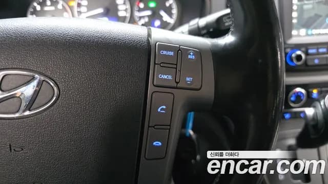 2019 Hyundai The New Grand Starex Van 5-Seater Sold VIN KMFWBX7KBKU992967 – photo 11 2019 Hyundai The New Grand Starex Van 5-Seater Sold VIN KMFWBX7KBKU992967 – photo 11