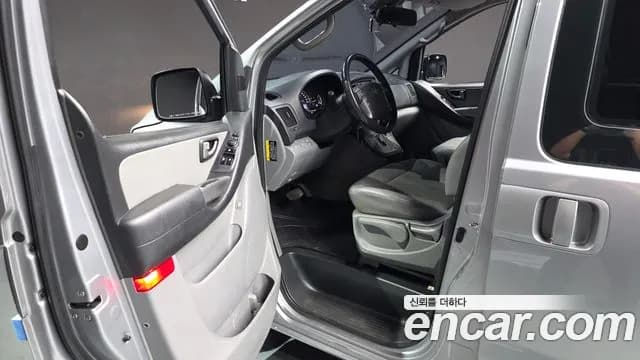 2019 Hyundai The New Grand Starex Van 5-Seater Sold VIN KMFWBX7KBKU992967 – photo 19 2019 Hyundai The New Grand Starex Van 5-Seater Sold VIN KMFWBX7KBKU992967 – photo 19