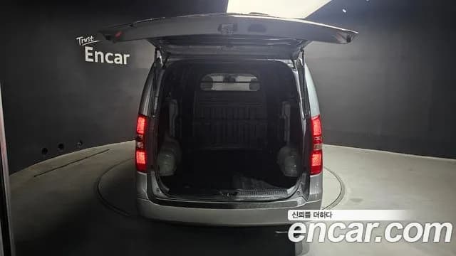 2019 Hyundai The New Grand Starex Van 5-Seater Sold VIN KMFWBX7KBKU994307 – photo 17 2019 Hyundai The New Grand Starex Van 5-Seater Sold VIN KMFWBX7KBKU994307 – photo 17