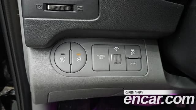 2019 Hyundai The New Grand Starex Van 5-Seater Sold VIN KMFWBX7KBKU998805 – photo 32 2019 Hyundai The New Grand Starex Van 5-Seater Sold VIN KMFWBX7KBKU998805 – photo 32