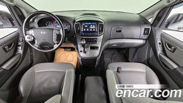 2020 Hyundai The New Grand Starex Van 5-Seater Sold VIN KMFWBX7KBLU124309 – side profile 2020 Hyundai The New Grand Starex Van 5-Seater Sold VIN KMFWBX7KBLU124309 – side profile