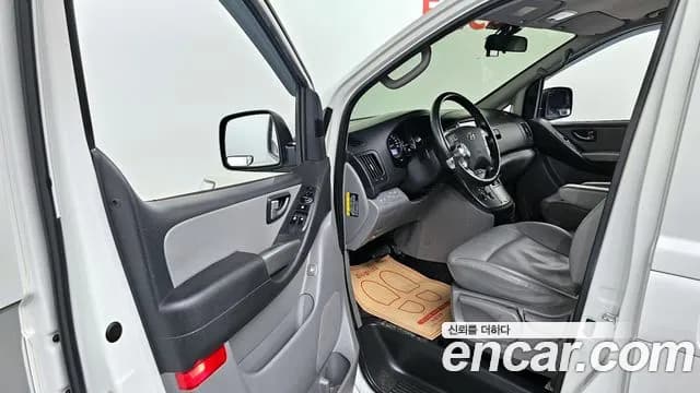 2020 Hyundai The New Grand Starex Van 5-Seater Sold VIN KMFWBX7KBLU124309 – photo 16 2020 Hyundai The New Grand Starex Van 5-Seater Sold VIN KMFWBX7KBLU124309 – photo 16